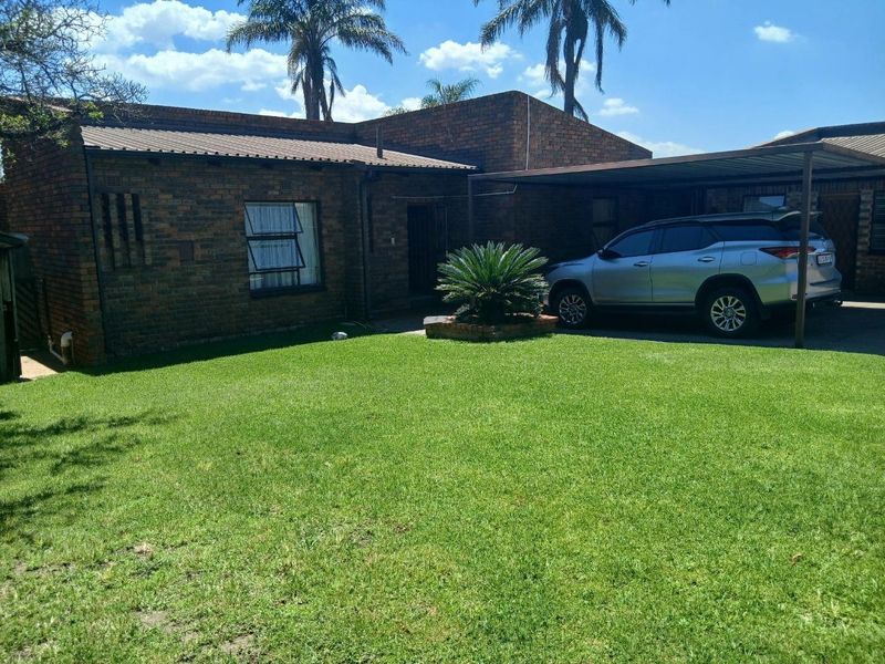 House For Sale in Terenure, Kempton Park - Photo 5