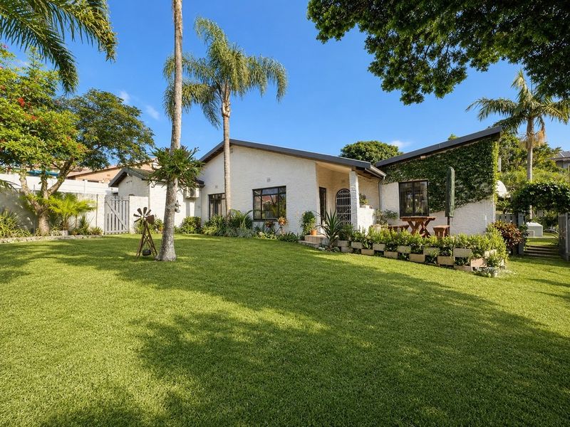 Free Standing Pet Friendly Home in Central Ballito - Photo 1