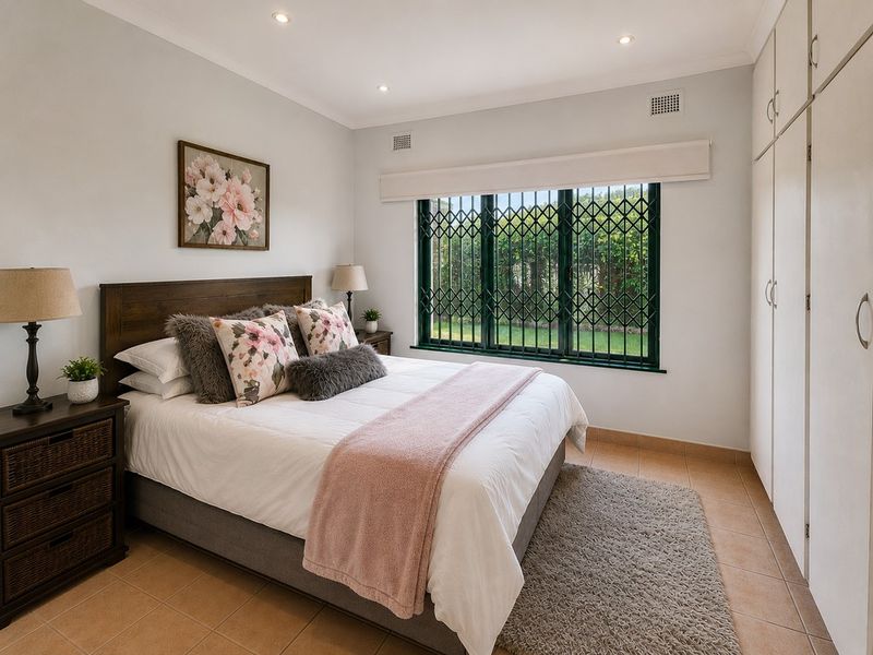 Free Standing Pet Friendly Home in Central Ballito - Photo 10