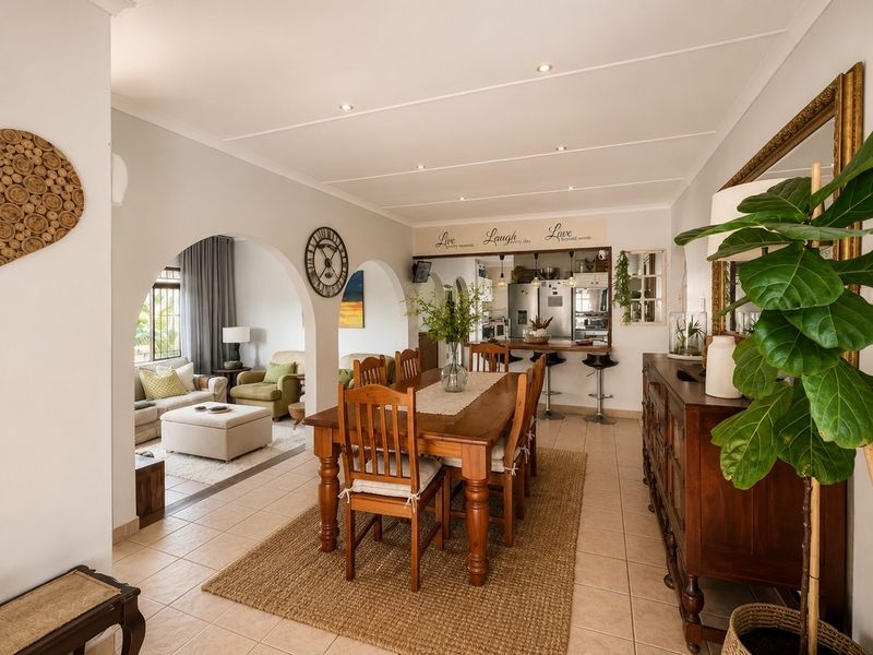 Free Standing Pet Friendly Home in Central Ballito - Photo 5