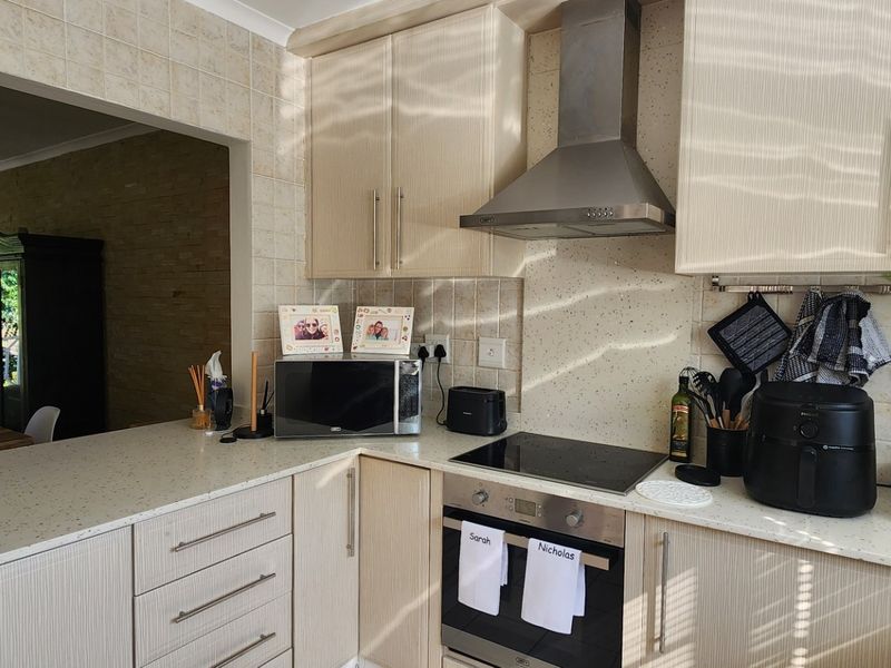 Apartment For Sale in Mount Edgecombe, KwaZulu Natal - Photo 7