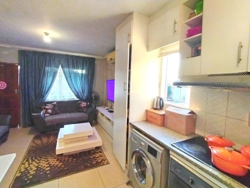 2 Bedroom Freestanding House to Rent in Brookdale, Phoenix, KwaZulu Natal - Photo 6
