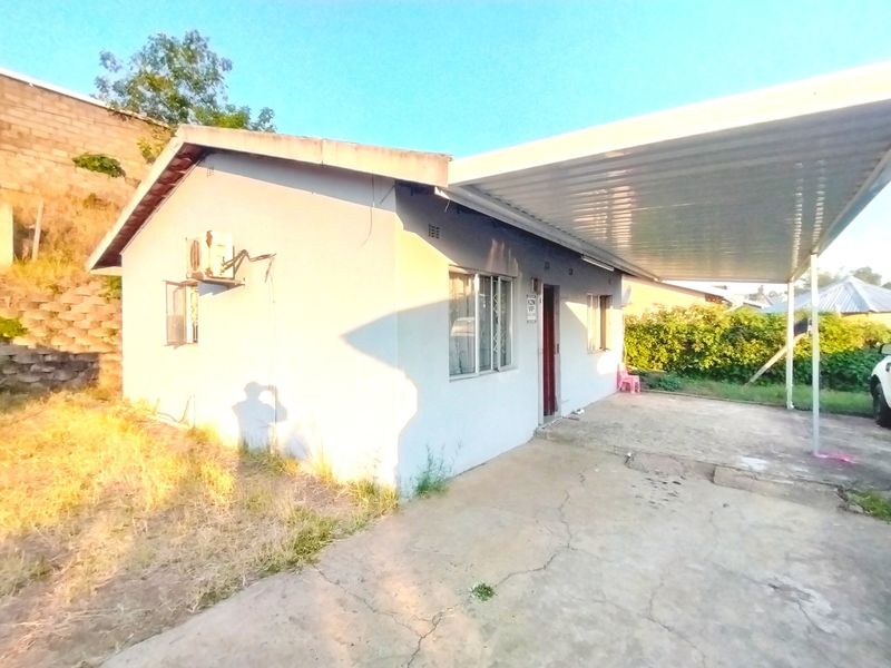 2 Bedroom Freestanding House to Rent in Brookdale, Phoenix, KwaZulu Natal - Photo 2