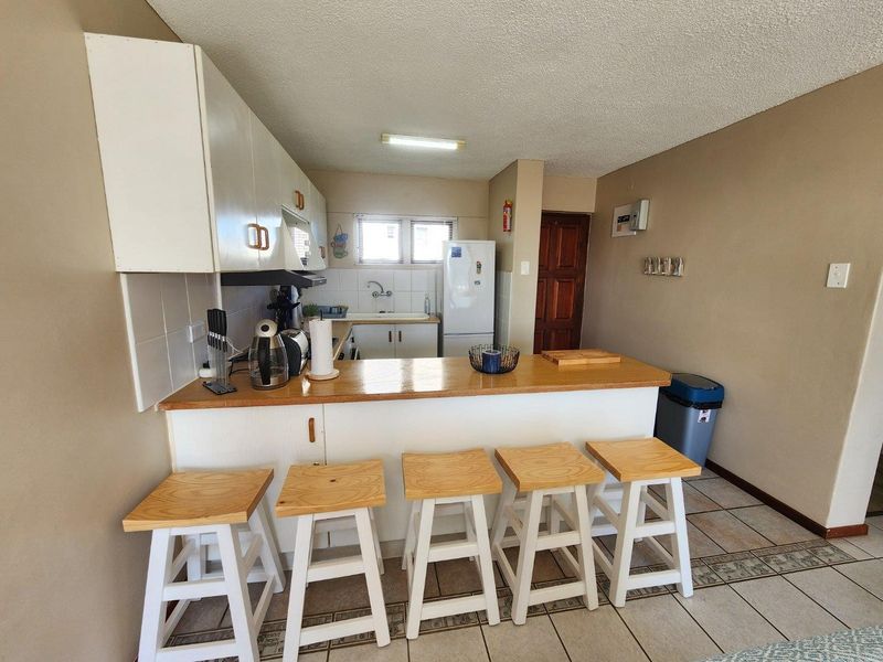 Apartment For Sale in Diaz Beach, Mossel Bay - Photo 6
