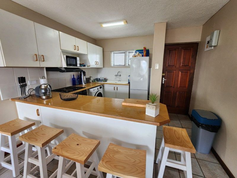 Apartment For Sale in Diaz Beach, Mossel Bay - Photo 7