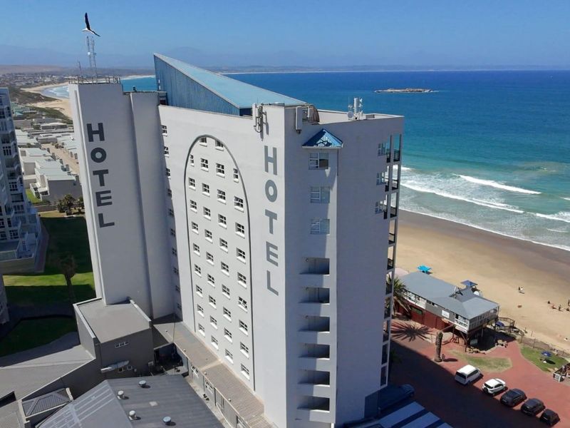 Apartment For Sale in Diaz Beach, Mossel Bay - Photo 2