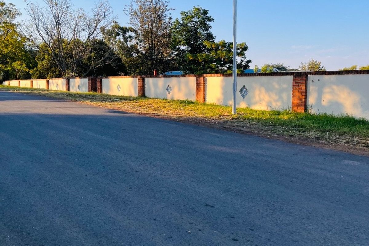 House For Sale in Butterworth - Photo 3