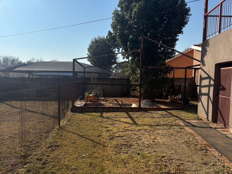 House For Sale in Vaalpark, Sasolburg - Photo 5