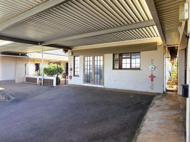 House For Sale in Panorama, Empangeni, KwaZulu Natal - Photo 1