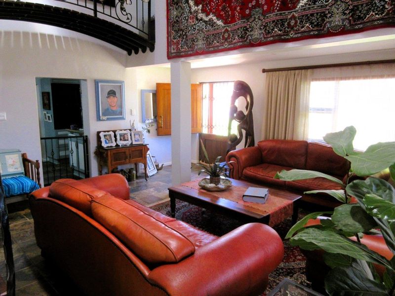 House For Sale in Stilbaai Wes, Stilbaai - Photo 4