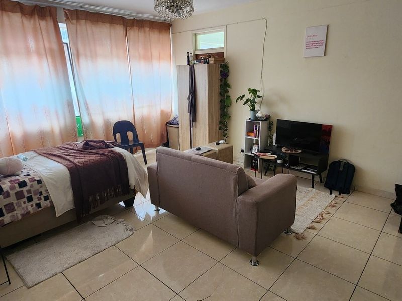 Apartment For Sale in Arcadia, Pretoria - Photo 6