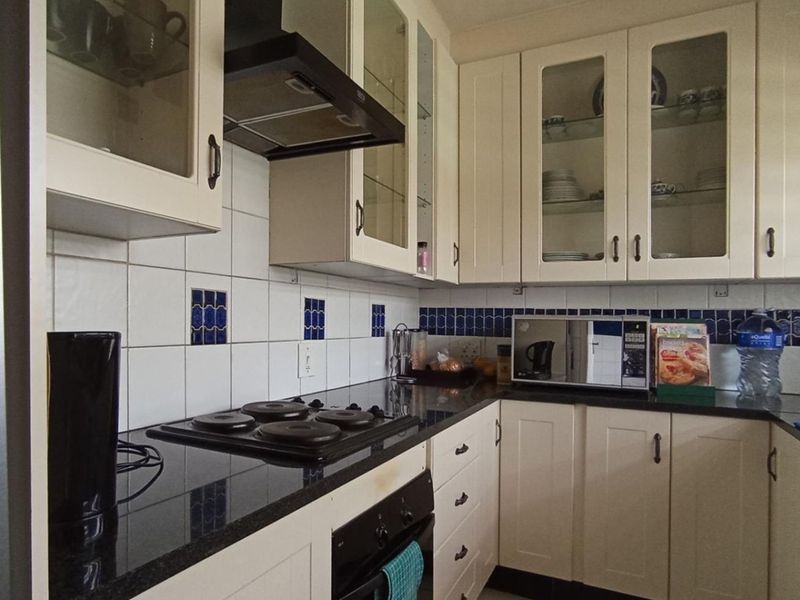 Apartment For Sale in Dunsevern, Johannesburg - Photo 3