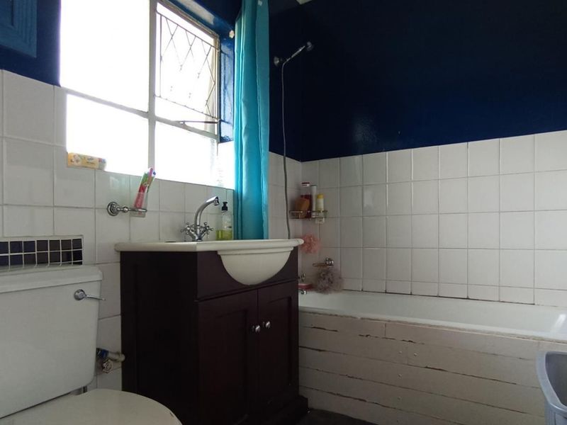 Apartment For Sale in Dunsevern, Johannesburg - Photo 10