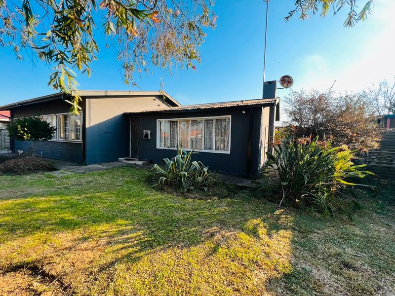 House For Sale in Vanderbijlpark SW 1, Vanderbijlpark SW, Vanderbijlpark - Photo 2
