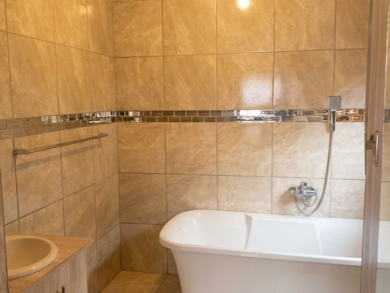 2Bedroom Home with Income Potential in Langaville Ext 3, Tsakane - Photo 10