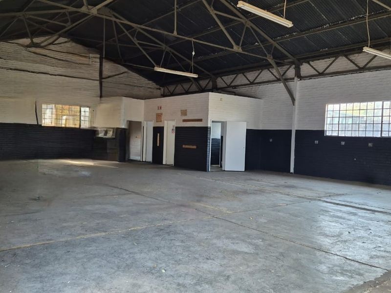 Industrial Property To Rent in White River - Photo 3