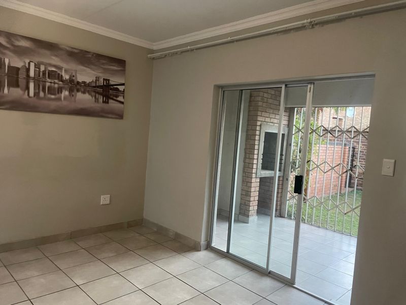 Apartment To Rent in Noordwyk, Midrand - Photo 3