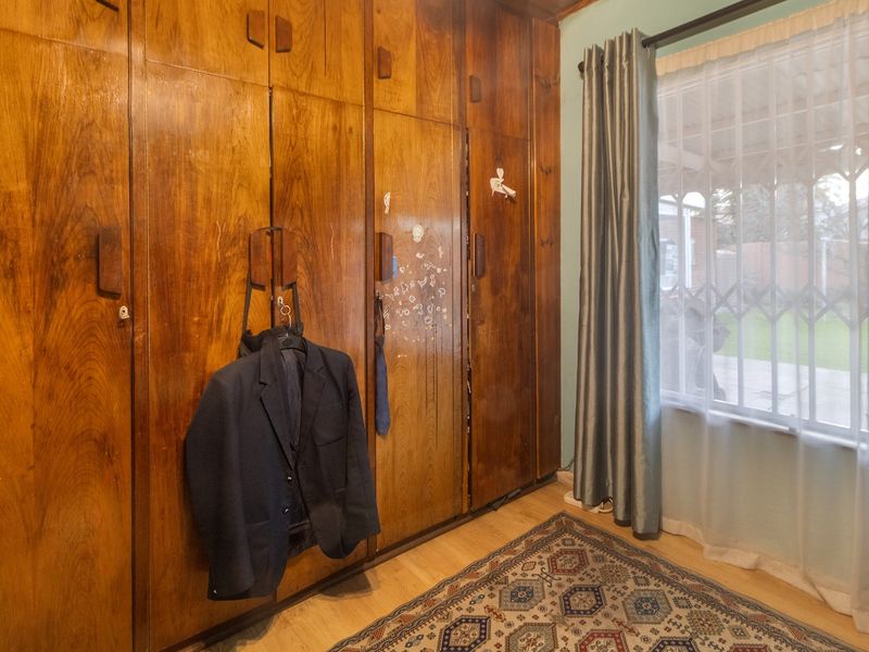 House For Sale in Parow Valley, Parow - Photo 9