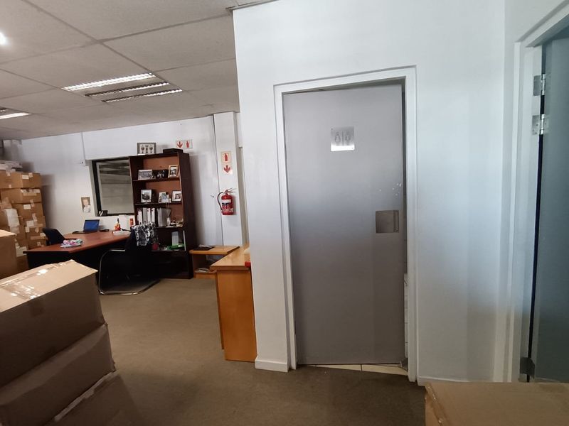 Warehouse To Rent in Umhlanga, KwaZulu Natal - Photo 7