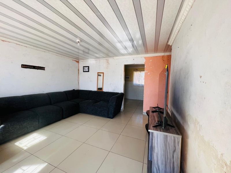 House For Sale in Sebokeng Zone 10, Sebokeng - Photo 9
