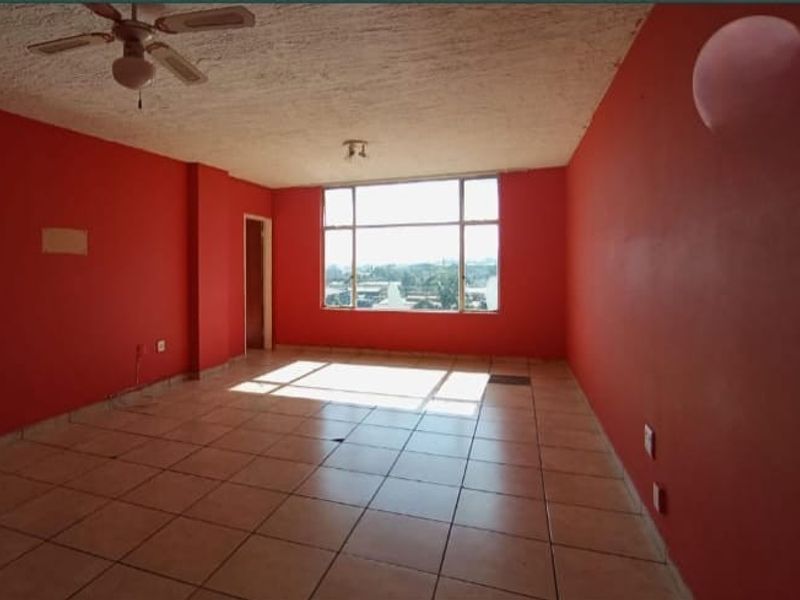 Apartment For Sale in Silverton, Pretoria - Photo 8