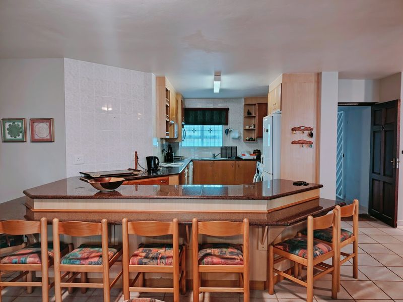 Apartment For Sale in Ramsgate, Margate, KwaZulu Natal - Photo 8