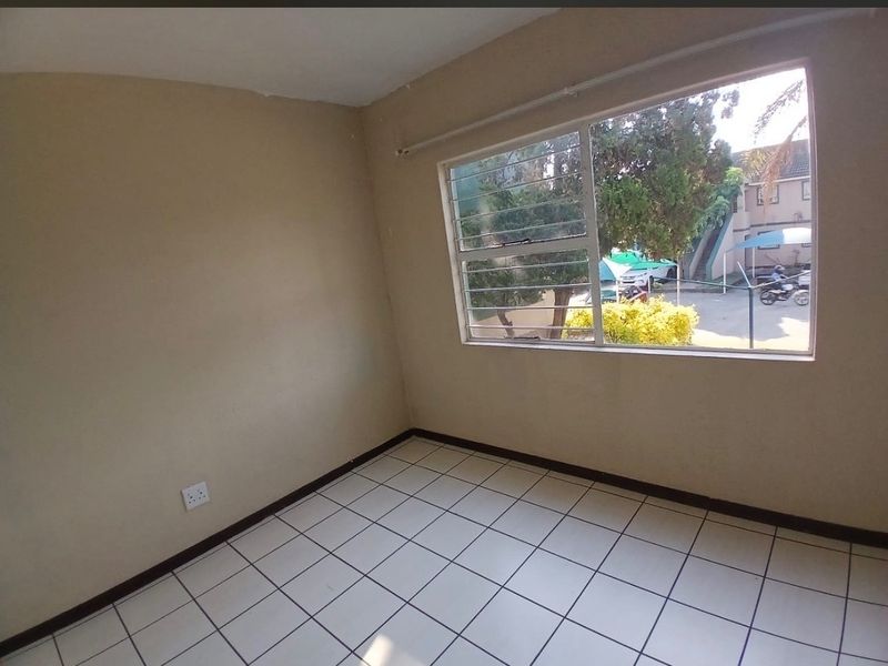 Apartment To Rent in West Acres, Nelspruit - Photo 9
