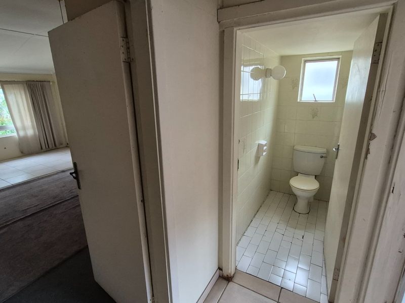 Investment property For Sale in Bluff, Durban, KwaZulu Natal - Photo 10