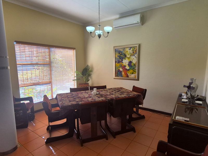 4 Bedroom House For Sale in Erasmuskloof Pretoria Gauteng - Photo 10