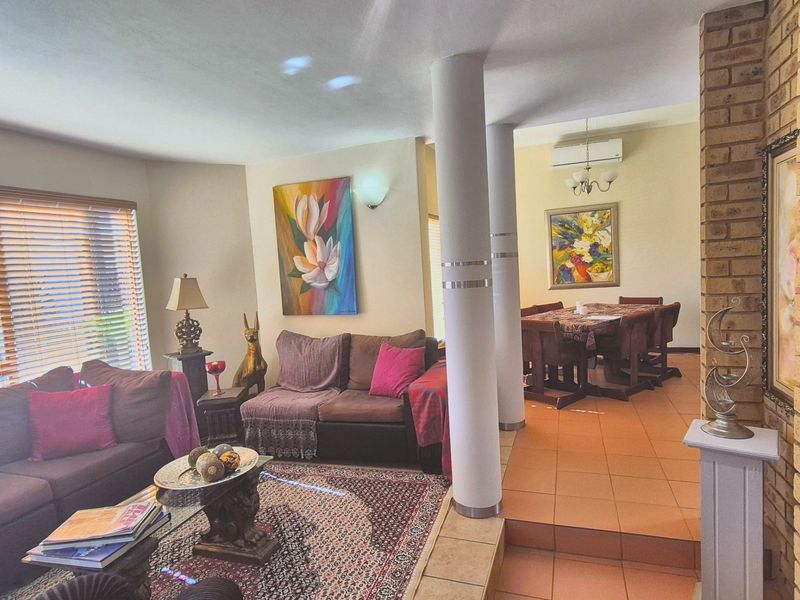 4 Bedroom House For Sale in Erasmuskloof Pretoria Gauteng - Photo 10