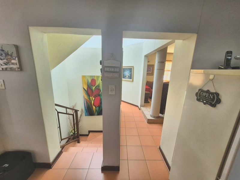 4 Bedroom House For Sale in Erasmuskloof Pretoria Gauteng - Photo 3
