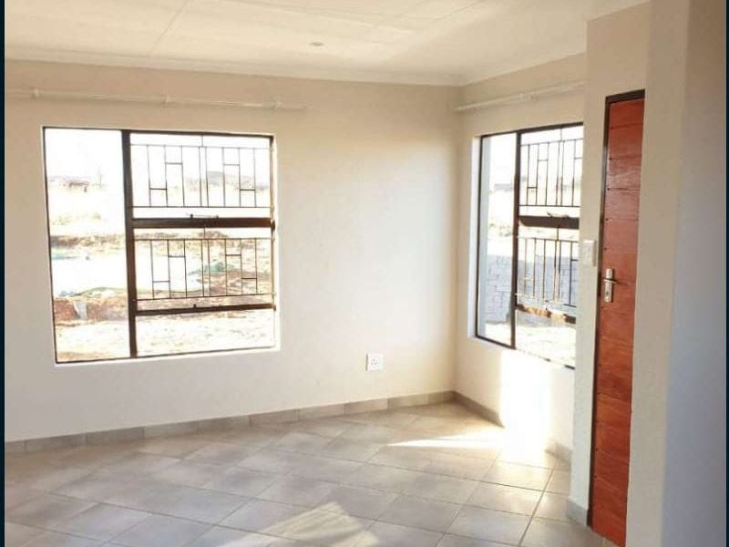 House For Sale in Windmill Park, Boksburg - Photo 3