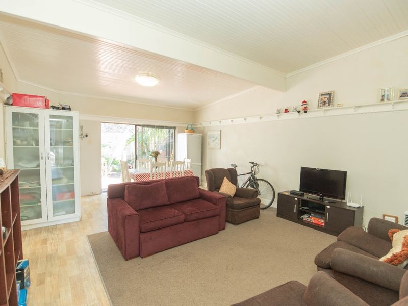 House For Sale in Port Elizabeth Central, Port Elizabeth - Photo 6