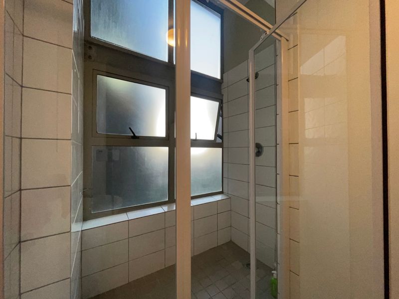 Rare 101m2 2-Bedroom Apartment To Rent | Upper East Side, Salt River - Photo 5