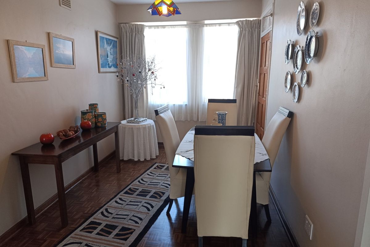 Expansive Exclusive Once in a Lifetime Opportunity 1 Bed Apartment For Sale in Florida, Roodepoort - Photo 4