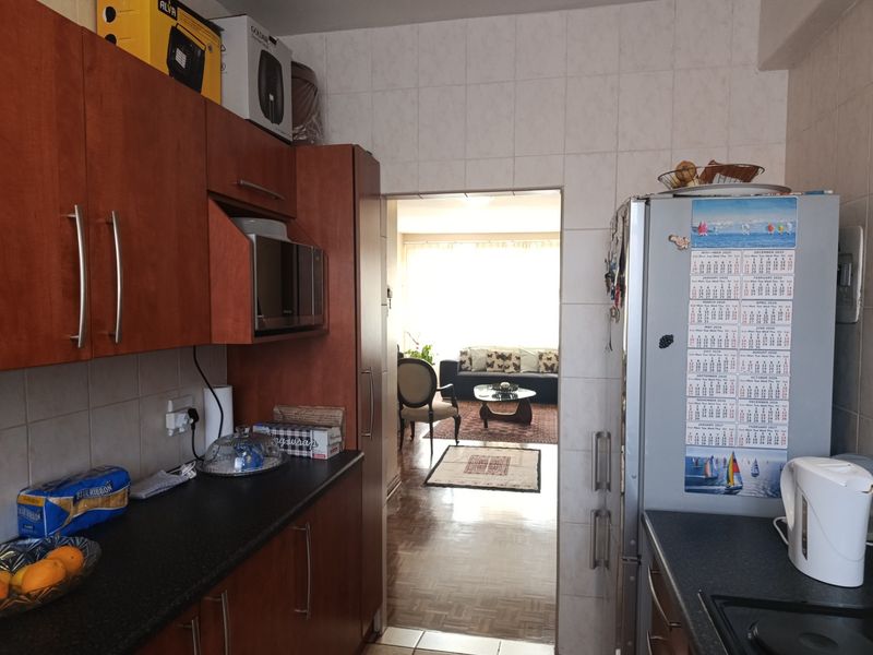 Expansive Exclusive Once in a Lifetime Opportunity 1 Bed Apartment For Sale in Florida, Roodepoort - Photo 9