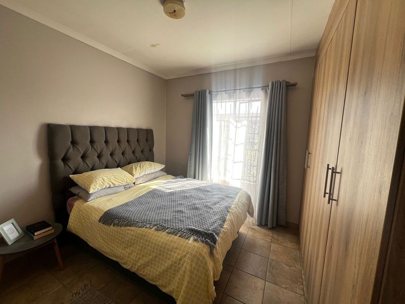 Apartment For Sale in Rooihuiskraal - Photo 10