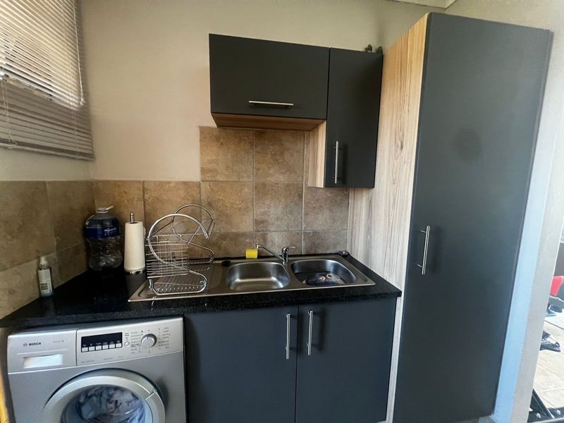 Apartment For Sale in Rooihuiskraal - Photo 5