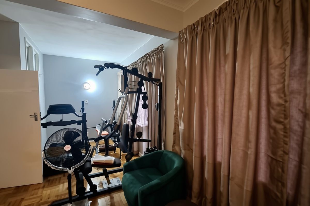 Apartment For Sale in Humewood, Port Elizabeth - Photo 4
