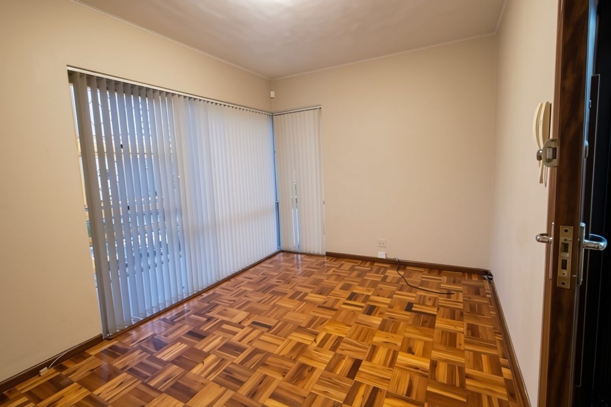 Apartment For Sale in Humewood, Port Elizabeth - Photo 3