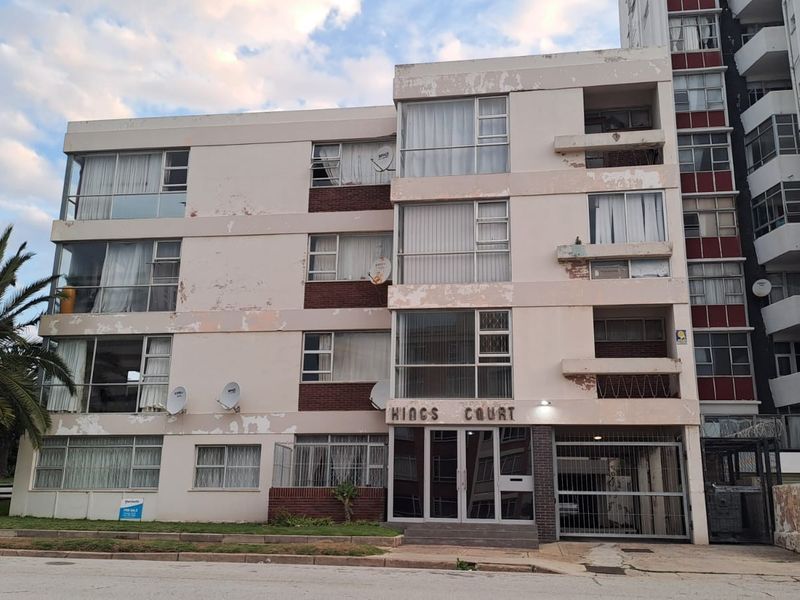 Apartment For Sale in Humewood, Port Elizabeth - Photo 9