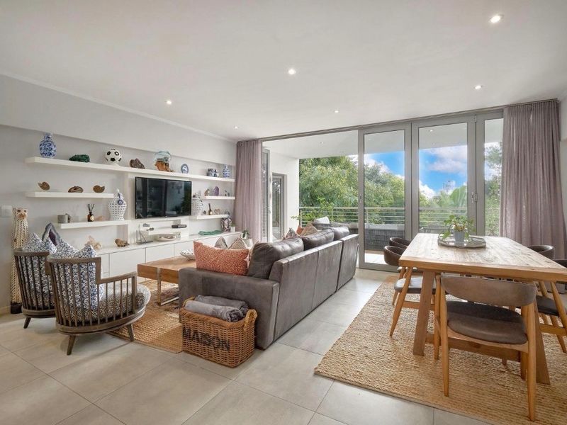 Sophisticated Penthouse Living in the heart of Bryanston - Photo 5