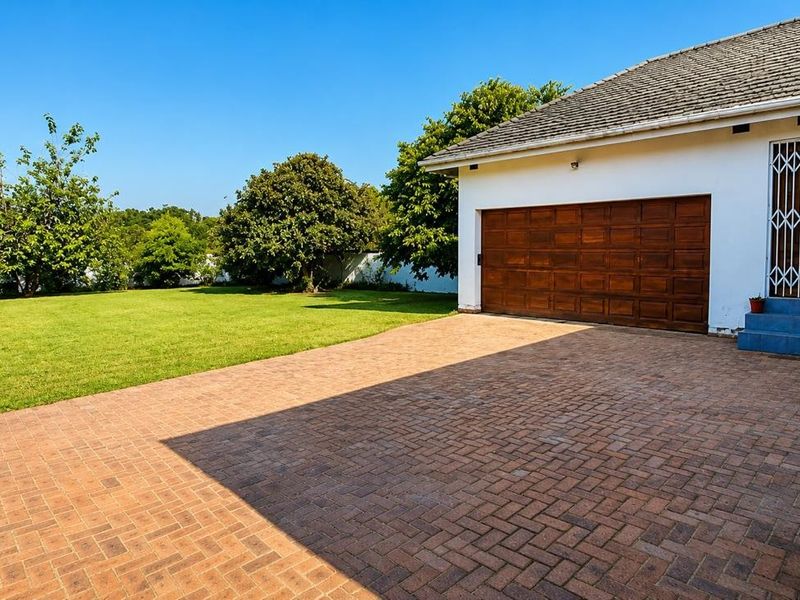 A Magnificent 3 Bedroom Freestanding House for Sale in Ottawa Verulam - Photo 6