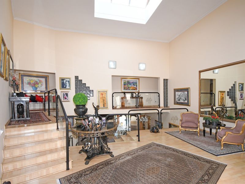 House For Sale in Helderkruin View, Helderkruin, Roodepoort - Photo 5