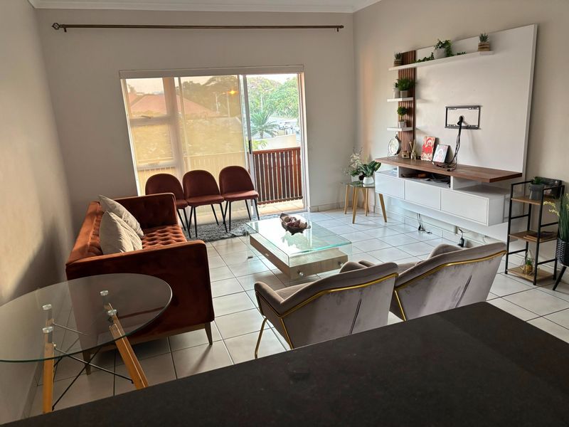 Two bedroom modern Apartment For Sale in Glenwood, Durban, KwaZulu Natal - Photo 4