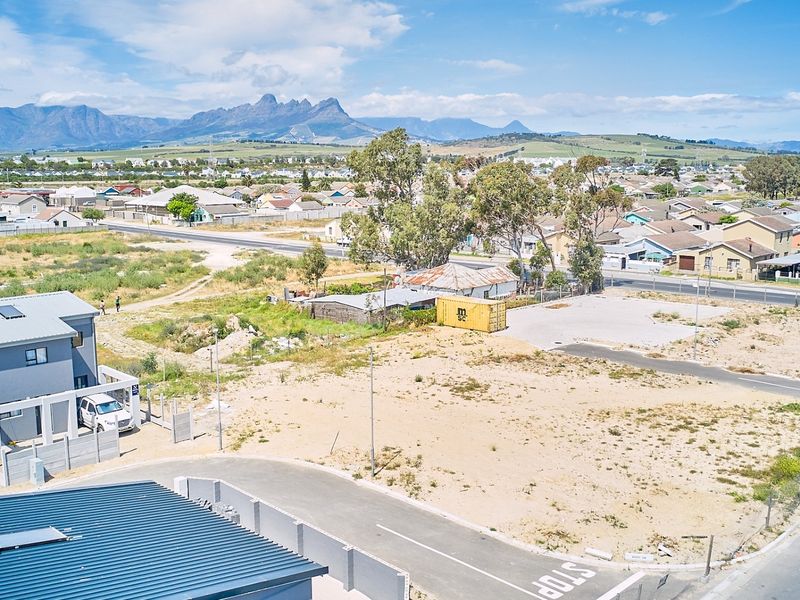Development For Sale in Stratford Green Eersterivier South Eersterivier Western Cape - Photo 7