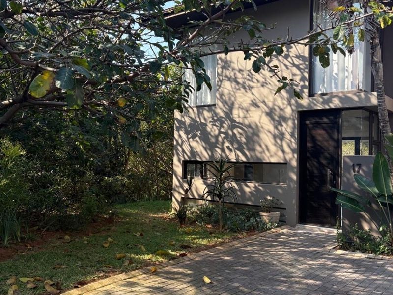 Modern 3 bedroom Duplex To Rent in Zimbali Estate, Ballito, KwaZulu Natal - Photo 2