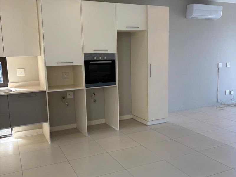 Modern 3 bedroom Duplex To Rent in Zimbali Estate, Ballito, KwaZulu Natal - Photo 4