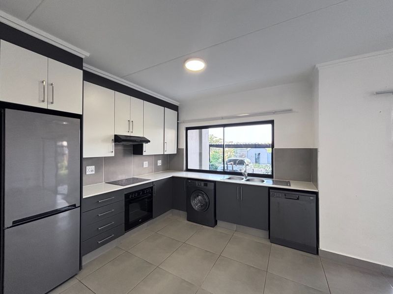 Could This Be the Garden Home You’ve Been Waiting For? - Photo 2
