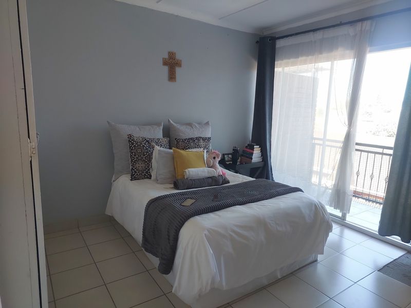 3 BEDROOM COMPLEX FOR SALE IN CENTRAL MALVERN - Photo 5